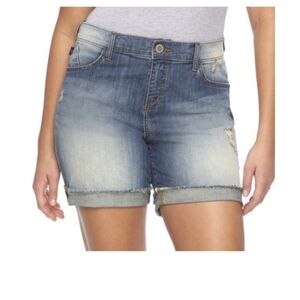 Rock & Republic Distressed Jean Short Size 10
